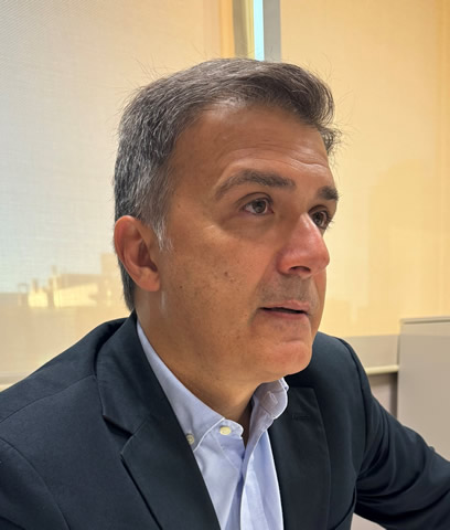 Sr. Salvador Noves Sr. Salvador Noves